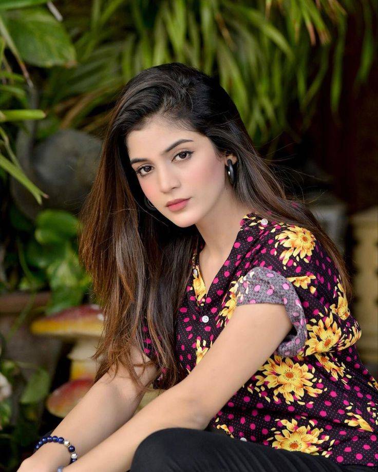 Escorts-in-Lahore
